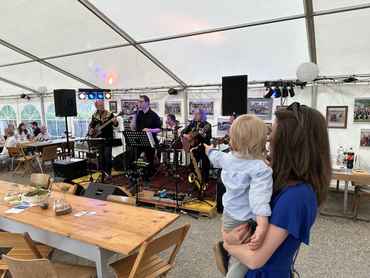 Hurricane live in Wölflinswil